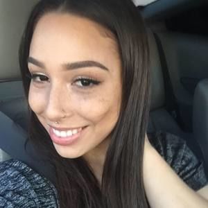 Meet your Posher, Paris